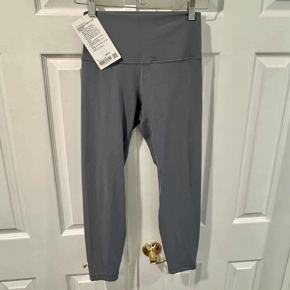 Lululemon Align HR Pant 25" - size 6